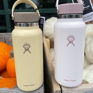 *Limited Edition* New Hydroflask in Beech!